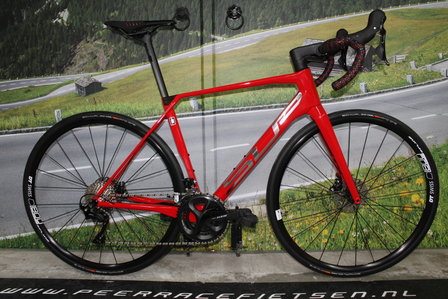 Superior Elite Full carbon Gravel/weg/racefiets Shimano 105 Maat M 48cm  Rood Nieuw - peerracefietsen