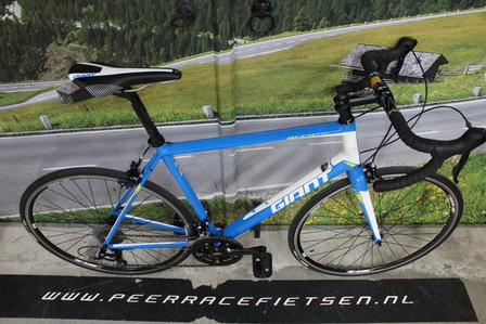 Giant Defy Shimano Sora 56cm ZGAN