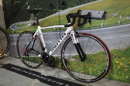 Motta gianni 52cm Shimano 105 NIEUWSTAAT