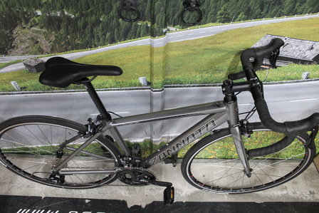 Zannata Z25 Shimano Sora 44cm NIEUW