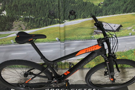 Rock machine Blizz CRB 20-29 Full Carbon Maat L Shimano Deore Nieuw