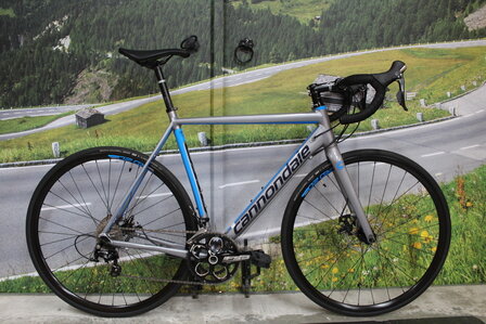 Cannondale Caad  58cm Shimano 105  Nieuwstaat