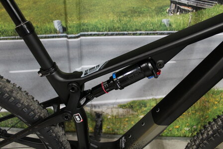 Superior XF Fully  999TR  Full Carbon  Maat S NIEUW