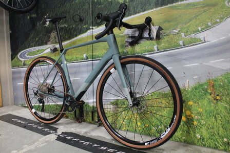 Superior X-Road Gravel Shimano GRX Full Carbon Nieuw