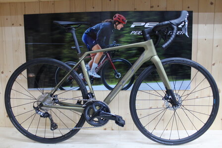 Superior X-Road  Team Issue Shimano ULTEGRA  NIEUW