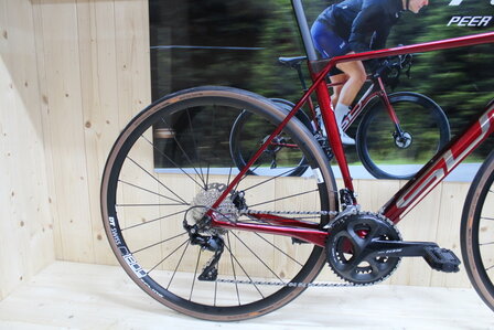 Superior X-Road  team elite Shimano 105 Full carbon Nieuw
