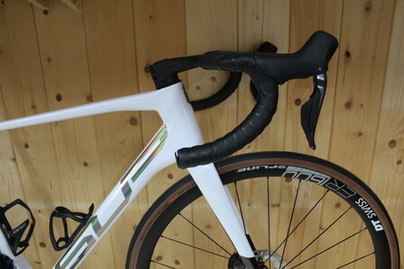 SUPERIOR X-ROAD Team Issue Shimano Ultegra Di2  2x12   alle maten  