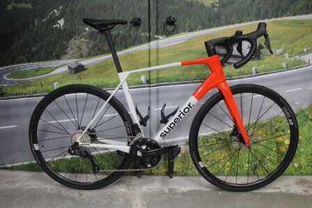 SUPERIOR X-ROAD GF 9.5 Shimano 105 Di2 Full Carbon Race Gravel