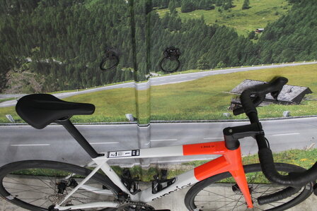 SUPERIOR X-ROAD GF 9.5 Shimano 105 Di2 Full Carbon Race Gravel