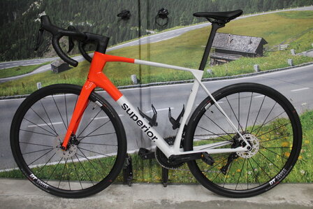 SUPERIOR X-ROAD GF 9.5 Shimano 105 Di2 Full Carbon Race Gravel