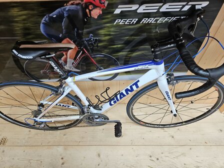 Racefiets Giant Defy  
