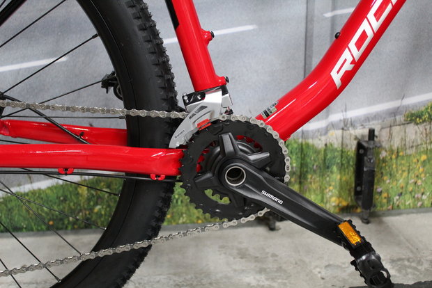 RockMachine Blizz Maat L Shimano Altus 2x9 NIEUW