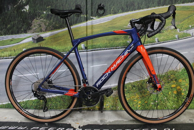 Rock machine gravelride best sale 700