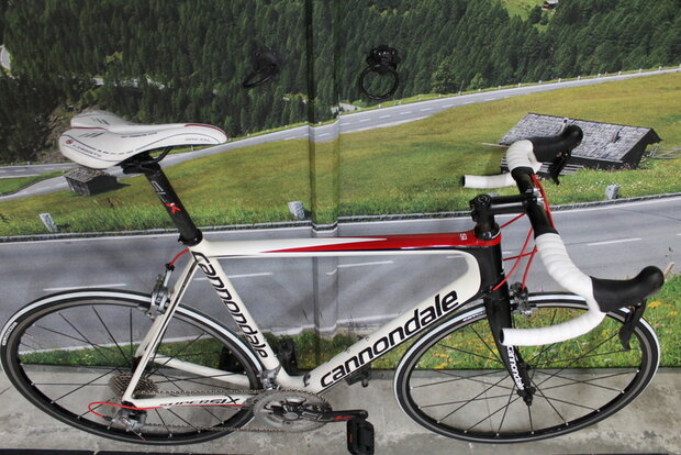Canondale Caad Full Carbon Shimano Ultegra  ZGAN