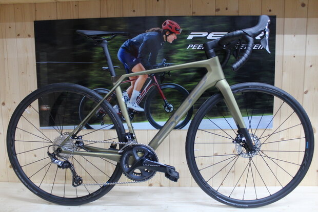 Superior X-Road  Team Issue Shimano ULTEGRA  NIEUW