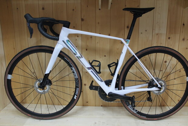 SUPERIOR X-ROAD Team Issue Shimano Ultegra Di2  2x12   alle maten  