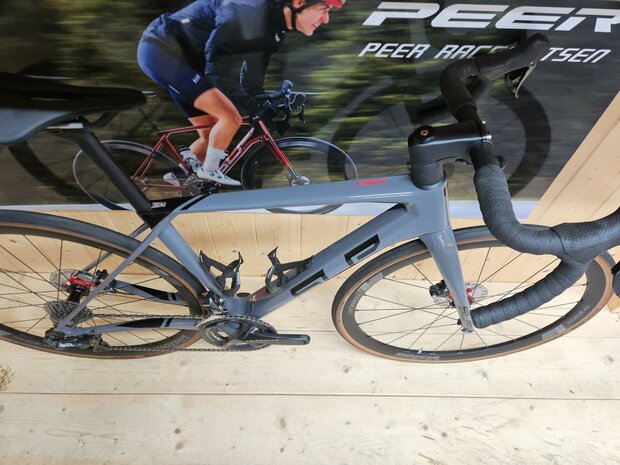 Superior Shimano Ultegra DI2 2x11 Maat S Gravel Race