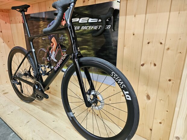 Superior XR 9.7 GF Gloss Rainbow Black Racefiets Gravelfiets Shimano Ultegra DI2 Wielen DT Swiss