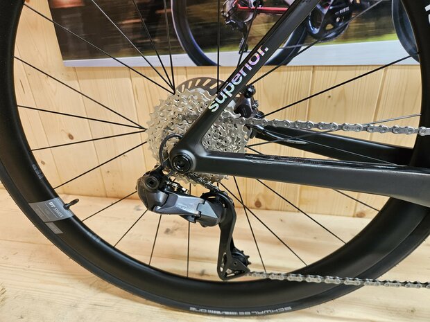 Superior XR 9.7 GF Gloss Rainbow Black Racefiets Gravelfiets Shimano Ultegra DI2 Wielen DT Swiss