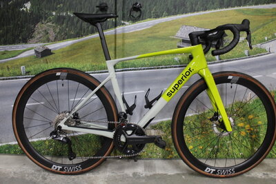 SUPERIOR XR 9.7 GR Maat M Shimano Ultegra Di2 