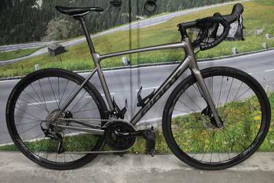 Giant Content 56cm Shimano 105 ZGAN
