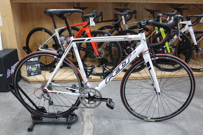 Felt Dames Heren Jeugd Racefiets 56cm Tiagra 